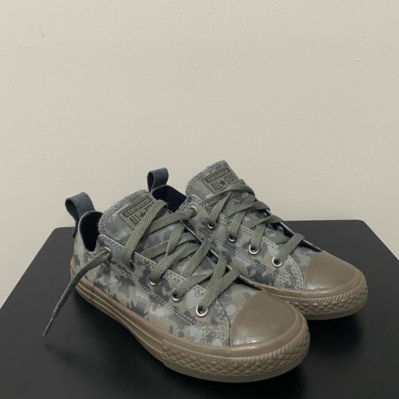 Converse Other - Little Kids Chuck Taylor All Star Camo Canvas Shoes (Size: 2.5) (Color: Camo)